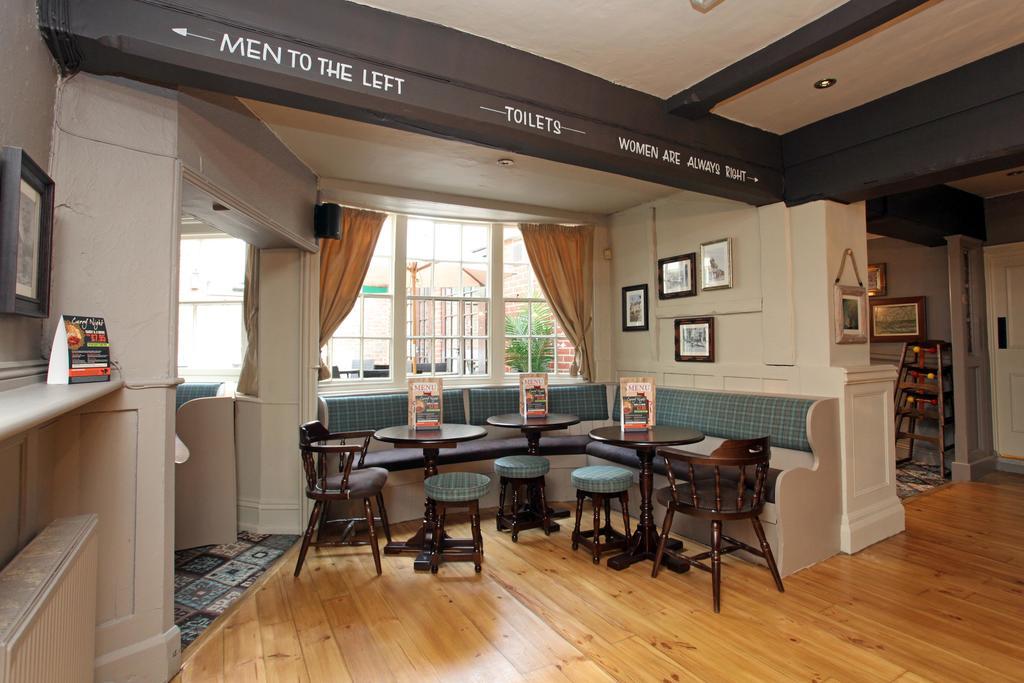 Original White Hart, Ringwood By Marston'S Inns 외부 사진